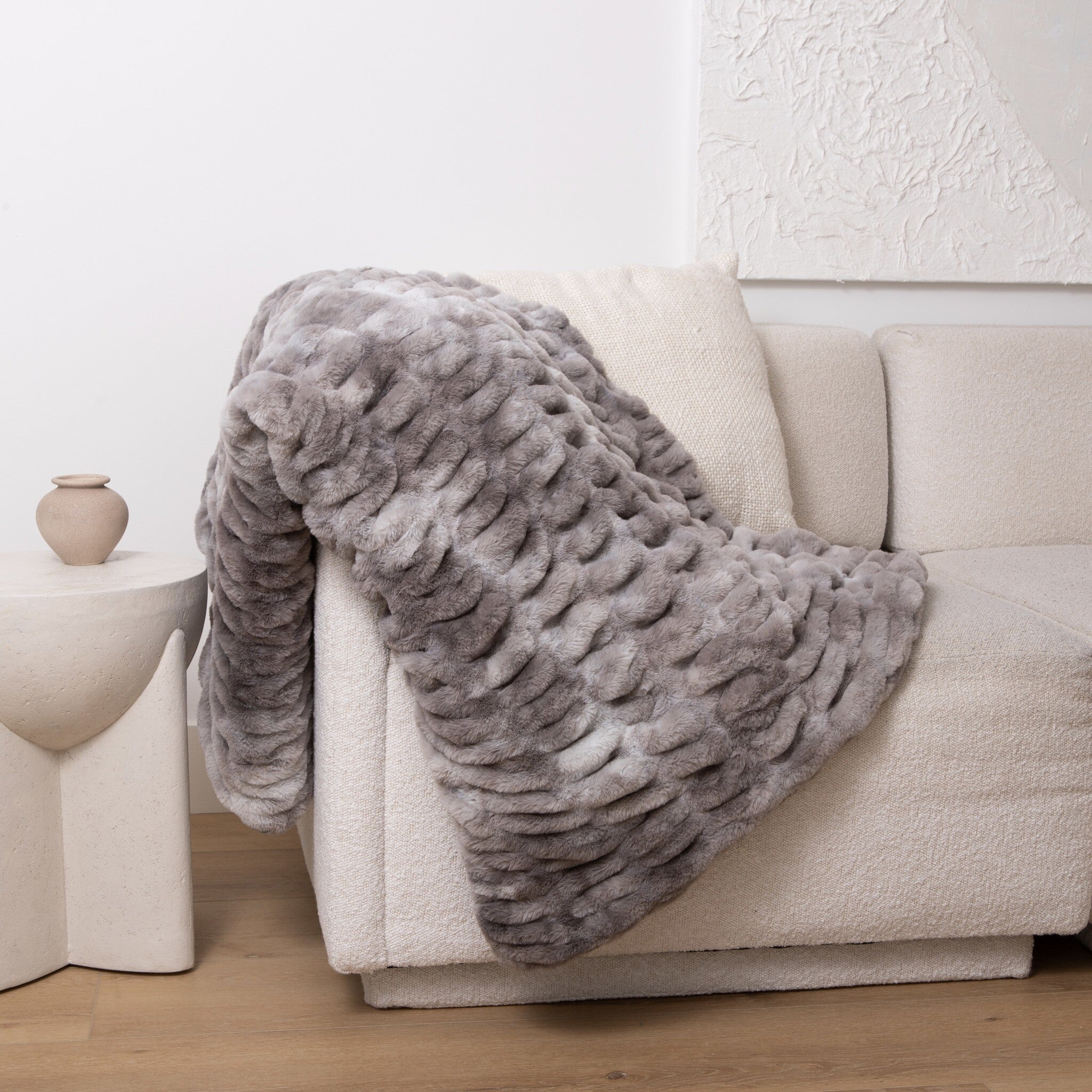 Luxxe Ribbed Faux Fur Throw
