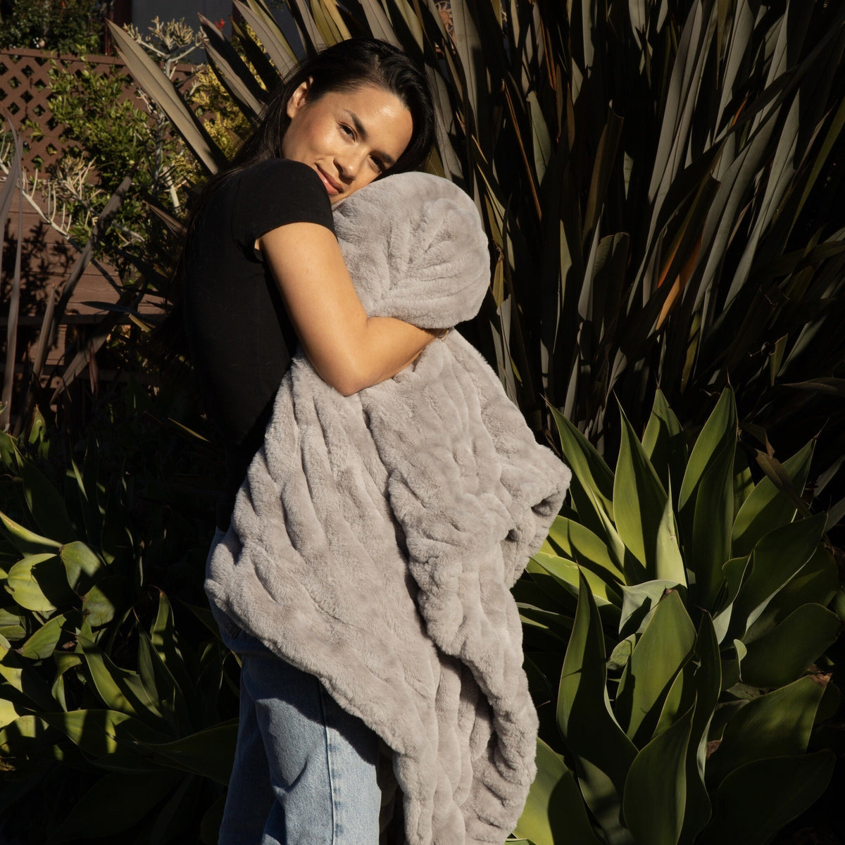 Luxxe Bubble Blanket - Marble Grey